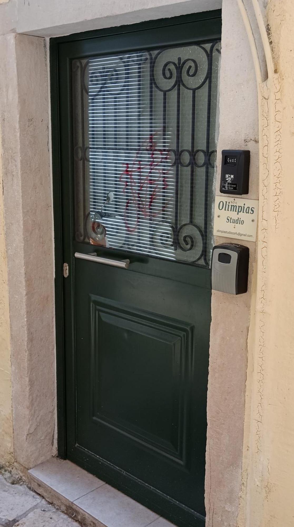 Olimpias Studio Corfu  외부 사진